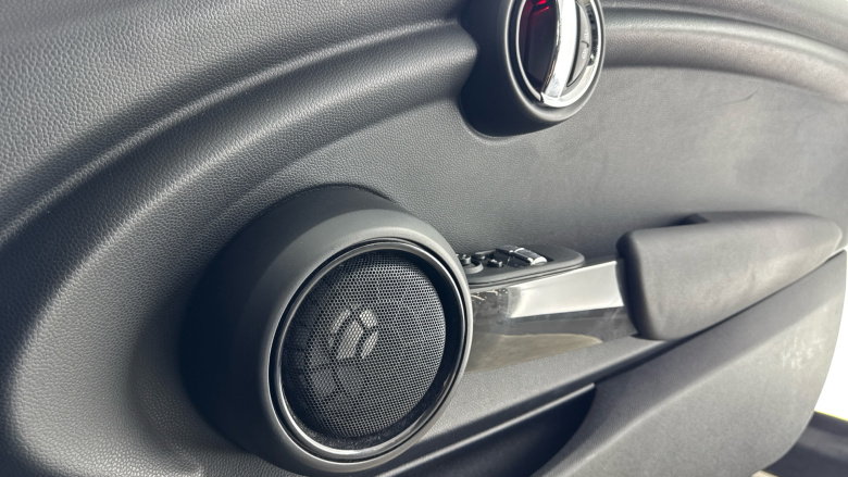 MINI Hatchback 1.5 Cooper Sport II 3dr Petrol Hatchback